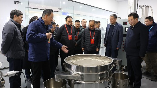热烈欢迎驻卫辉新乡市人大代表莅临香蕉福利在线观看机械视察工作